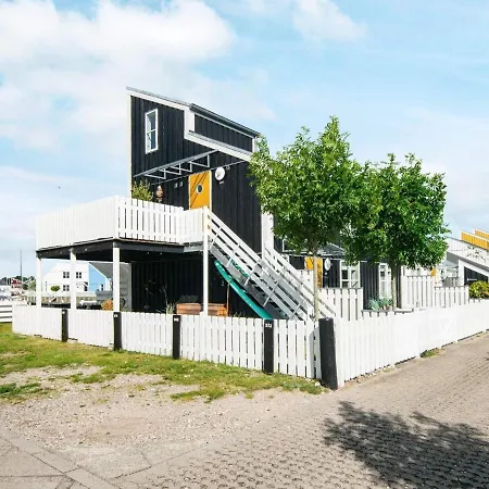 Clxxiv Holiday home *